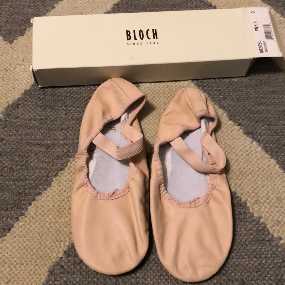 Ballet flats pink